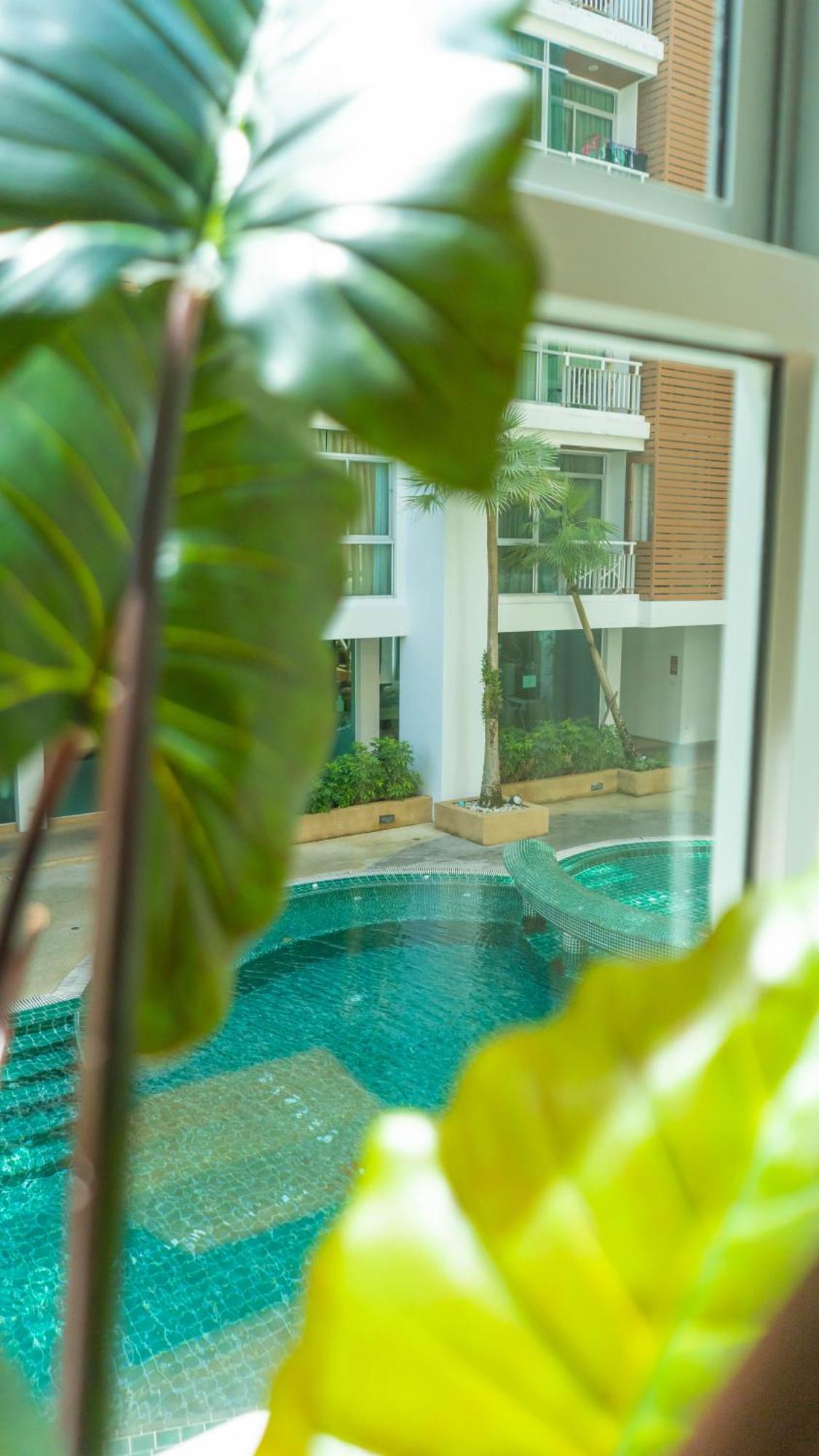 Recently Renovated Pool View Apartment In Modern Complex Patong Exterior photo